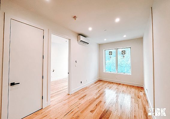 1st image of 332 E 28th St #2R