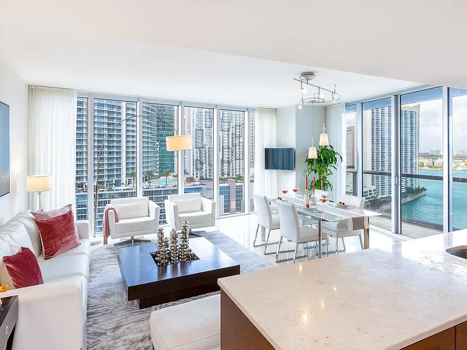 485 Brickell Ave #22-ID1240476P