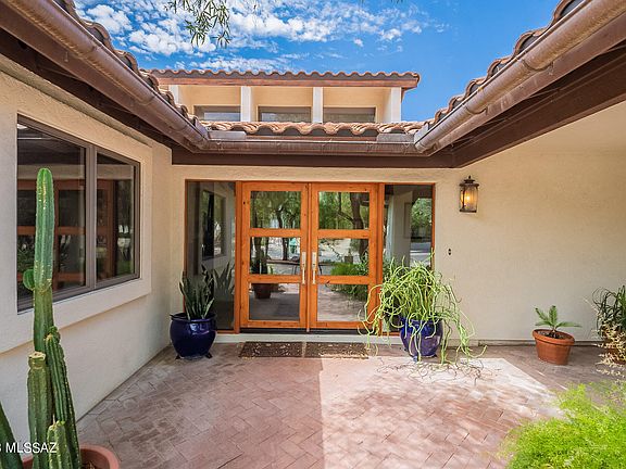 5th image of 2849 N Calle Ladera