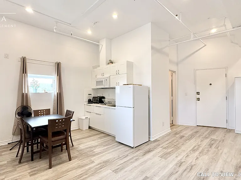 75 Kensington Ave #305 — Photo 1