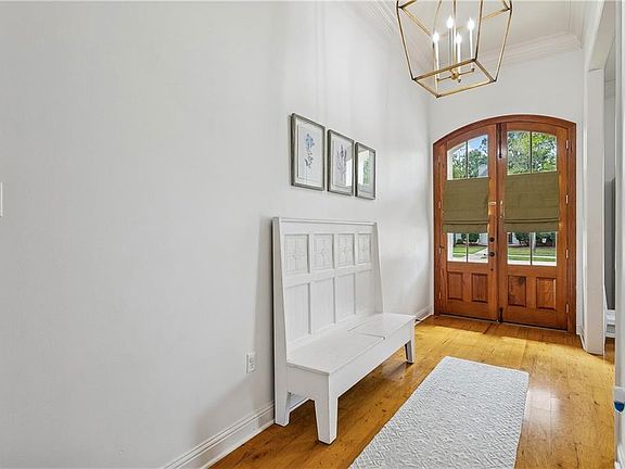 4th image of 786 Claire Dr
