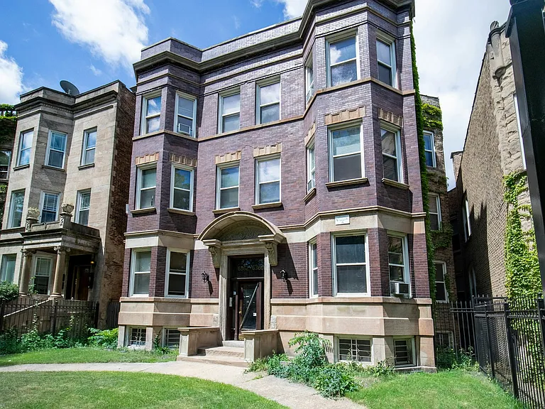6360 S Greenwood Ave #6360-2 — Photo 3