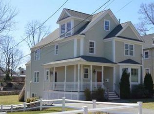 9 Sherman St, Lexington, MA 02420