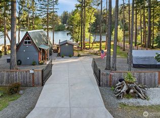 19214 21st St SW, Lakebay, WA