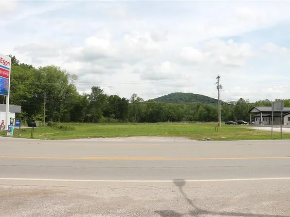 896 S 25th Hwy, Williamsburg, KY 40769