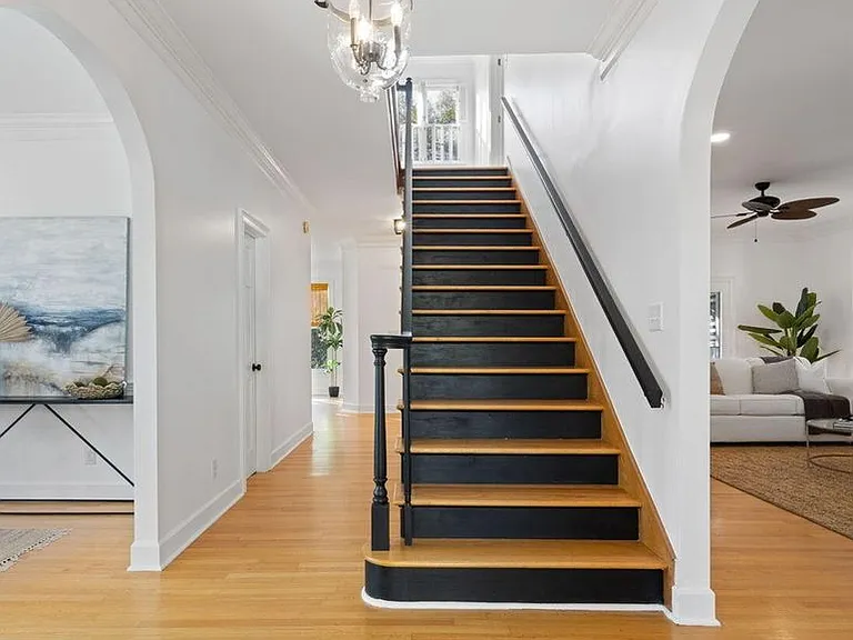 669 Palisades Dr — Photo 5