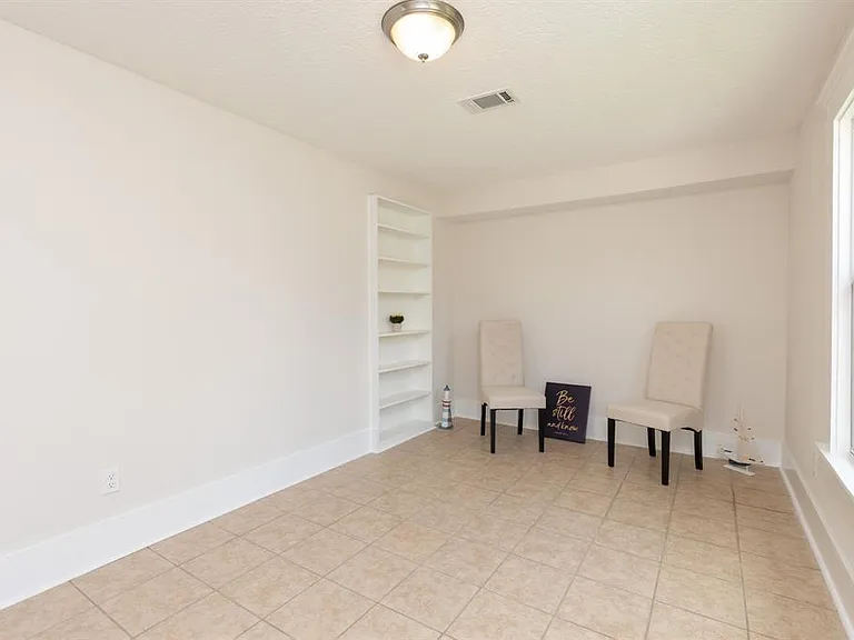 3406 Michigan St — Photo 28
