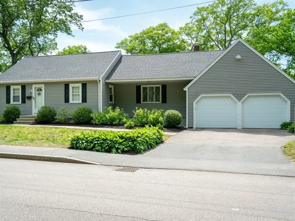 200 Town St, Braintree, MA 02184