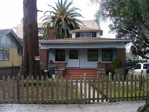 1st image of 1134 Douglas Ave