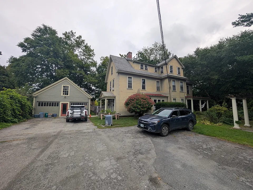 59 High St #3