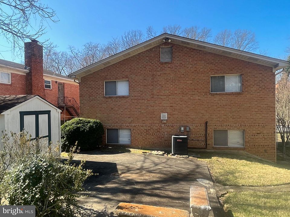 2nd image of 3633 Texas Ave SE