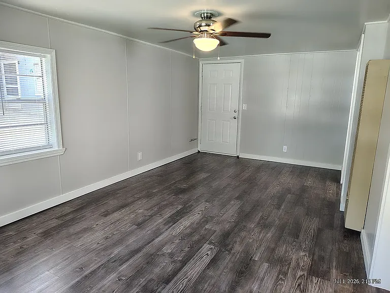 109 N School Ave #2 — Photo 7