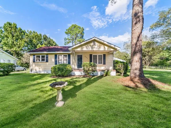 885 Rivelon Road, Orangeburg, SC 29115