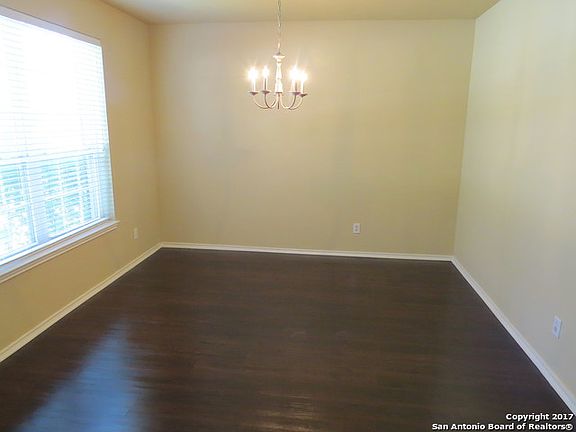 5th image of 229 Turnberry Dr