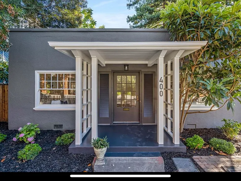 400 Webster St — Photo 2