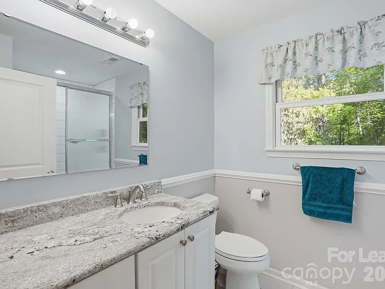 301 Sardis Rd N — Photo 25