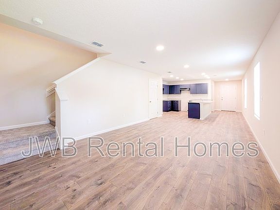 3rd image of 8617 Dandy Ave