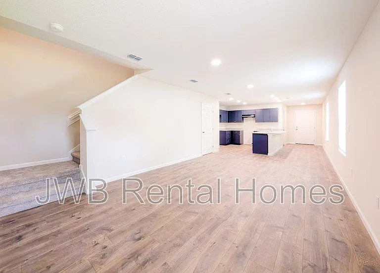 8617 Dandy Ave — Photo 3