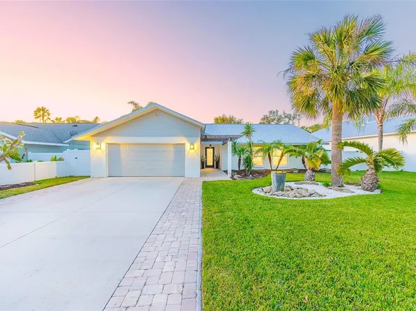 104 Inlet Shores Dr, New Smyrna Beach, FL 32168