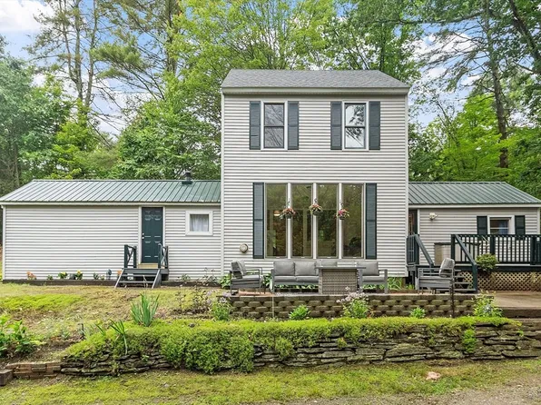 431-431A Brattleboro Rd, Bernardston, MA 01337