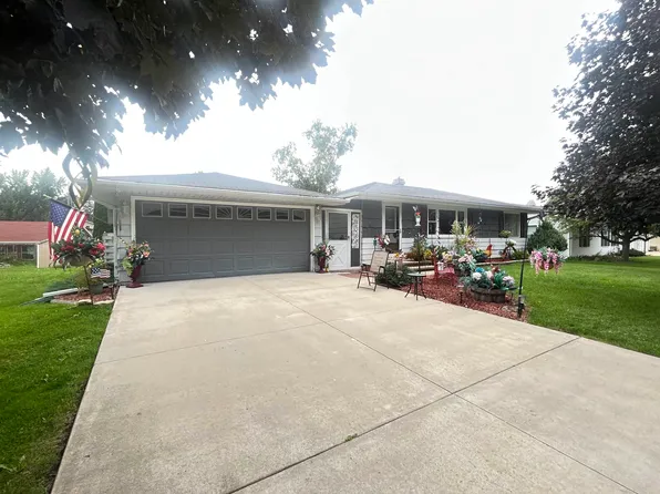 434 Melanie Ln, Ripon, WI 54971