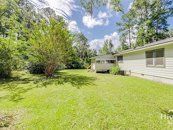 2nd image of 84 Magnolia Street Ext