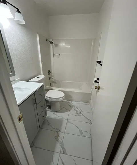 128 Rose Ln — Photo 12