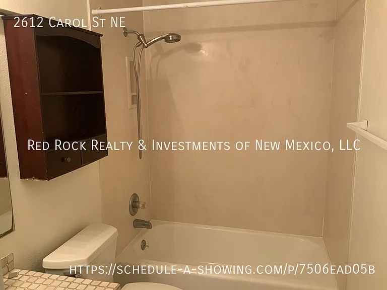 2612 Carol St NE — Photo 12