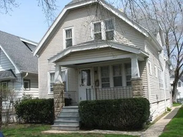 3724 North 39th STREET, Milwaukee, WI 53216