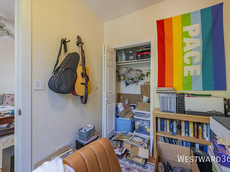 2611 W Cortland St #3 — Photo 5