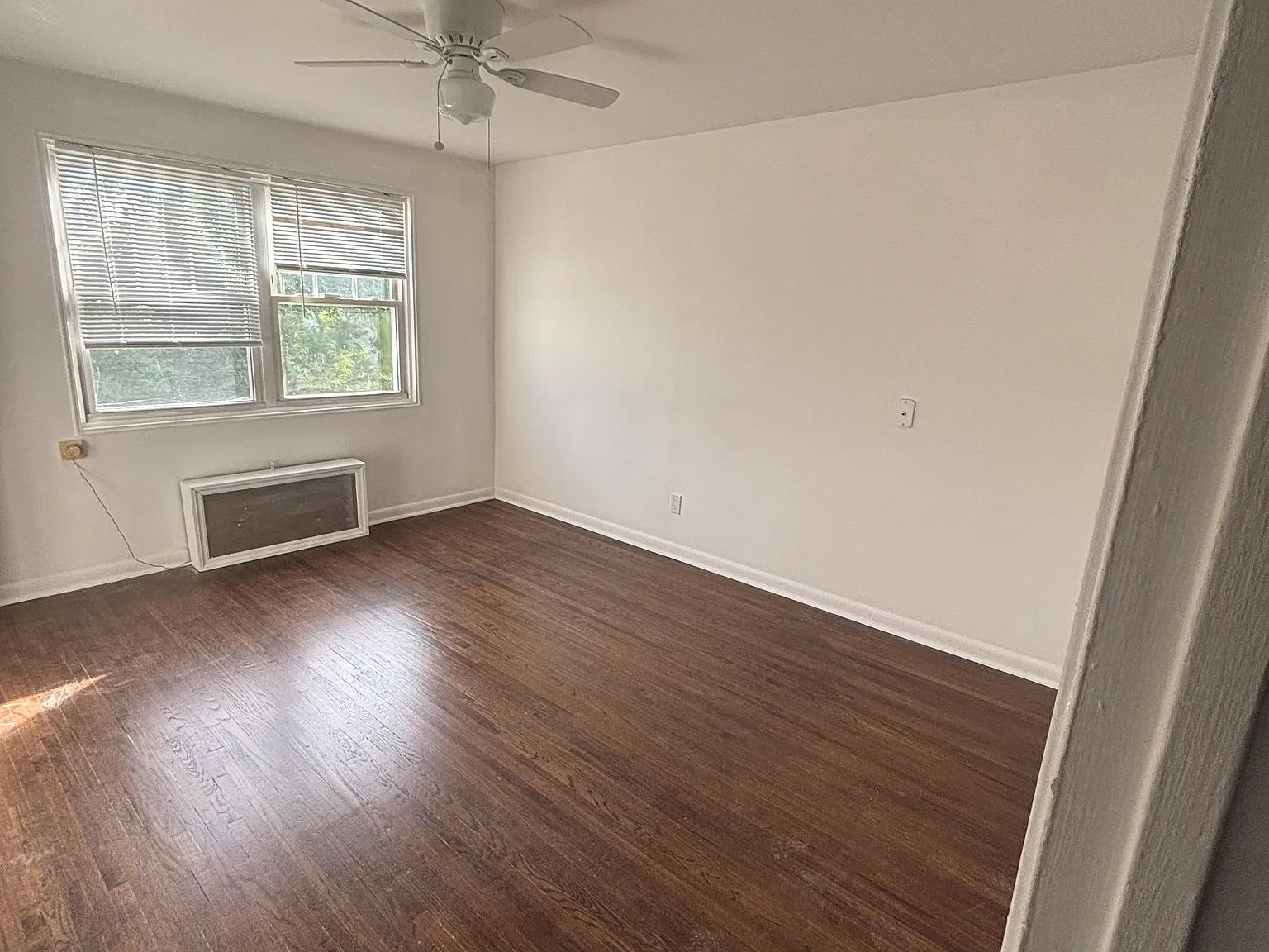 2 bed, $2,900 — Photo 2