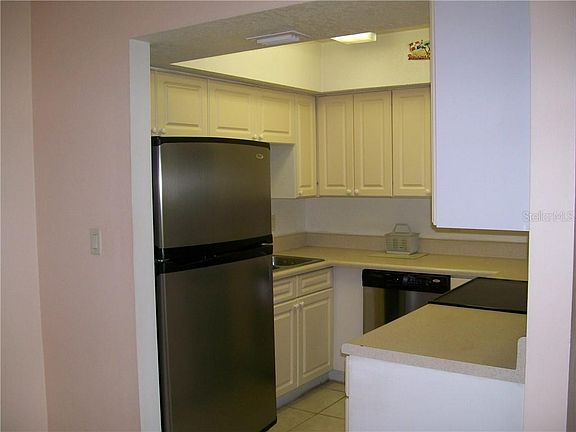 5th image of 22302 Vick St APT 109