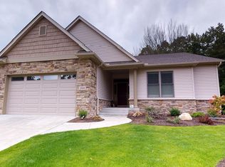 7533 King Acres Dr, Toledo, OH 43617