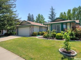 6127 Laguna Villa Way, Elk Grove, CA 95758