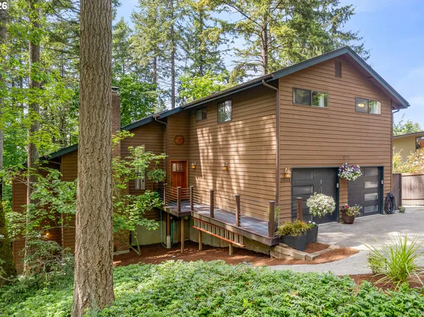 2031 Dogwood Dr, Eugene, OR 97405