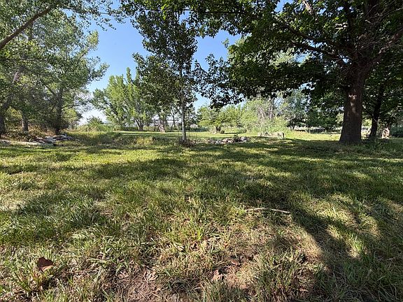 4th image of 277 Animas River Rd