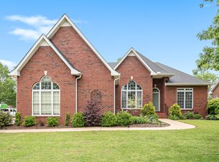 2710 Howell Dr, Murfreesboro, TN 37130