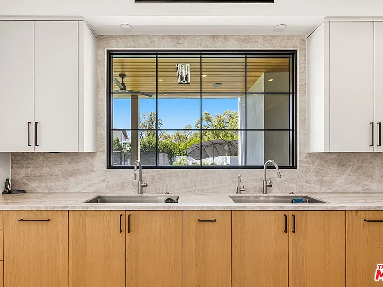 9206 Monte Mar Dr — Photo 14