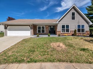 14929 Pocono Cir, Chesterfield, MO 63017