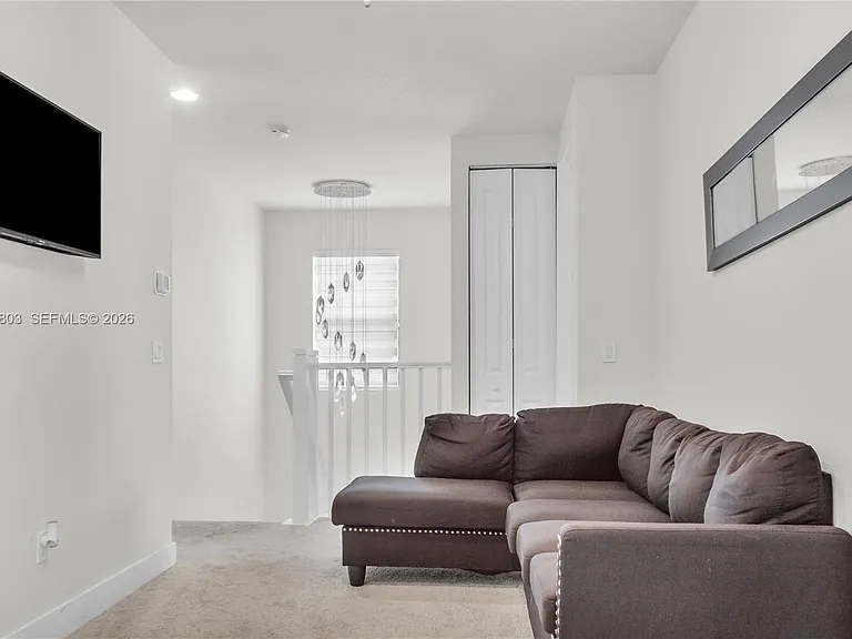 7314 Estero Dr — Photo 14