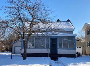 33 Edward St, Malone, NY 12953