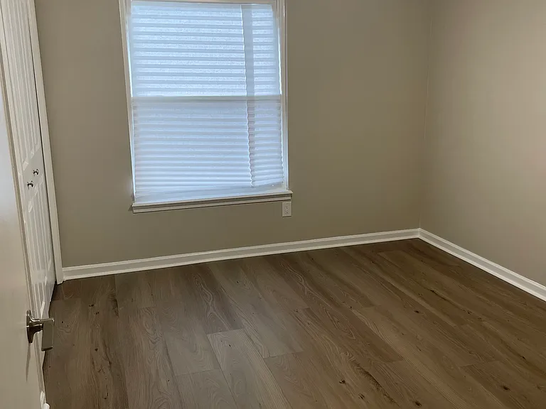 11042 Mill Pond Ct — Photo 11