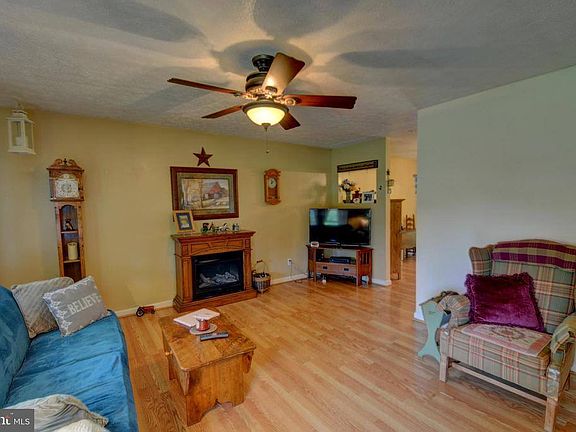 4th image of 602 Seneca Trl