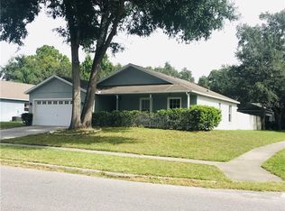 101 W Grossenbacher Dr, Apopka, FL 32712
