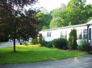 28 Fox Rd, Middleton, NH 03887