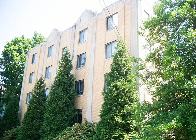 Rockwood Apartments