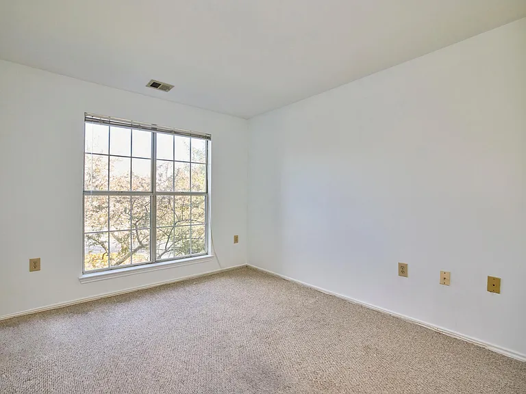 21033 Timber Ridge Ter #201 — Photo 15