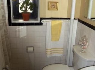 66 Manchester Rd, Eastchester, NY 10709