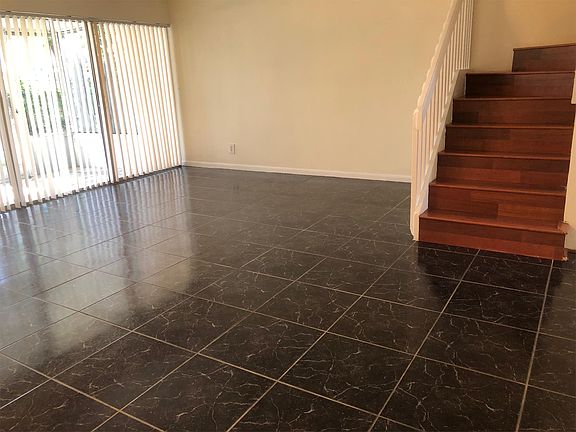 4th image of 781 Crystal Lake Dr #367