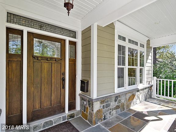 2nd image of 1300 Seaton Ln